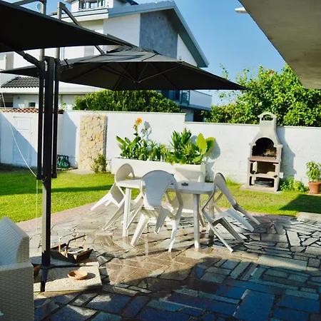 Domus Aurea - Intero Ed Indipendente Con Giardino Fiumicino